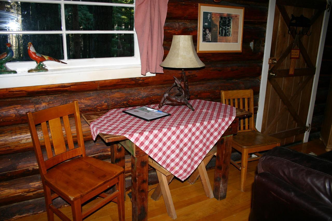 Copper Creek Inn Ashford Buitenkant foto