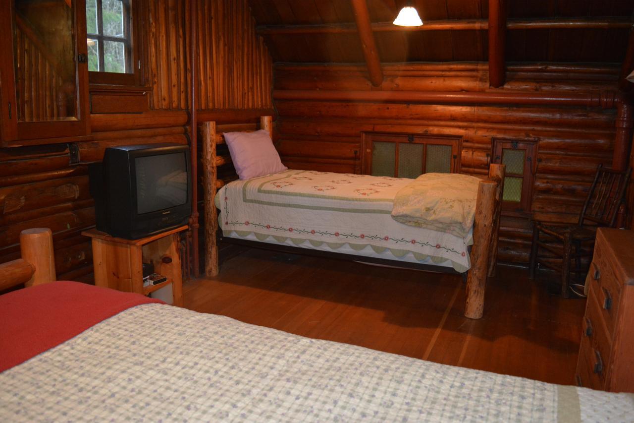 Copper Creek Inn Ashford Buitenkant foto