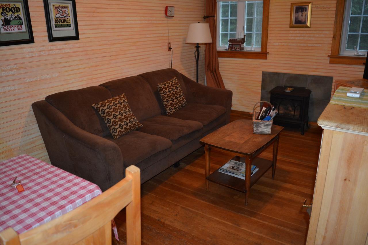 Copper Creek Inn Ashford Buitenkant foto