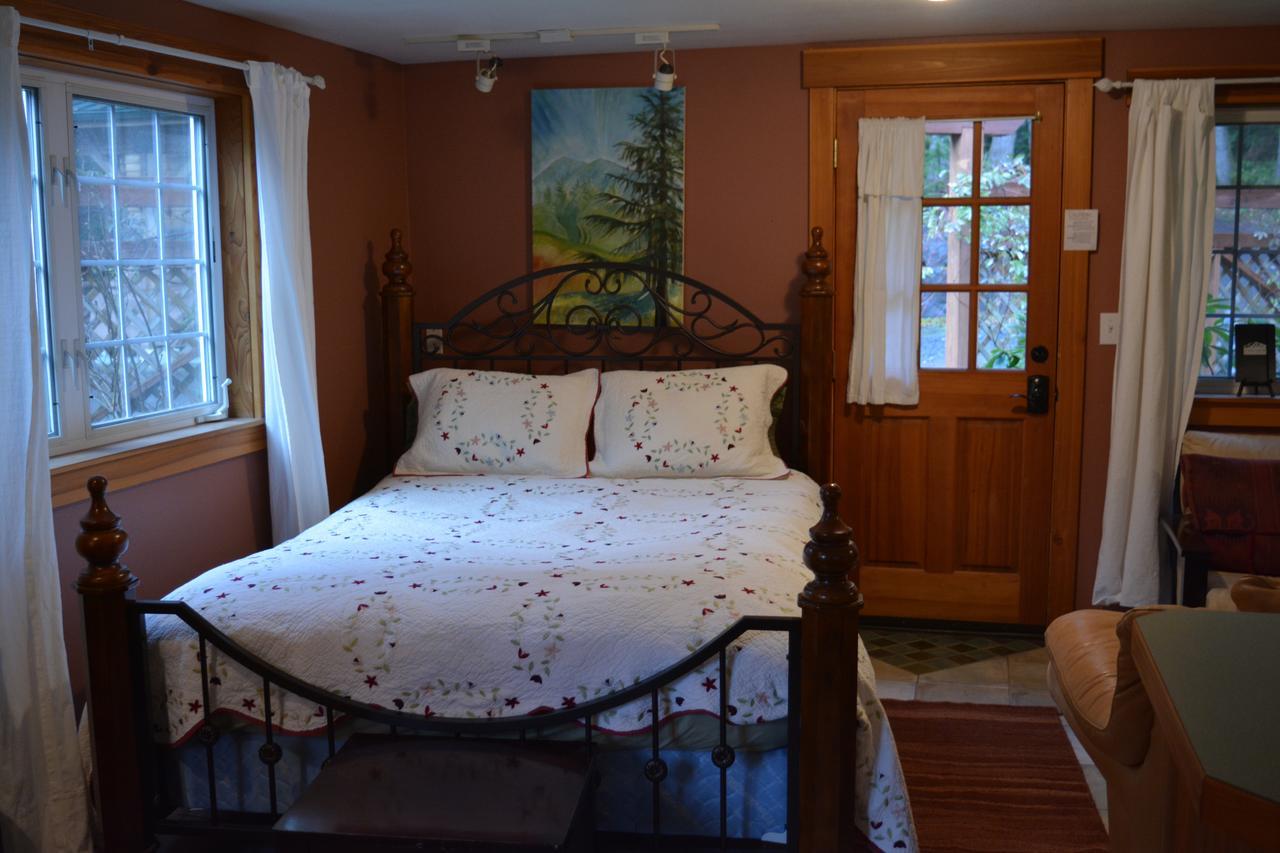 Copper Creek Inn Ashford Buitenkant foto